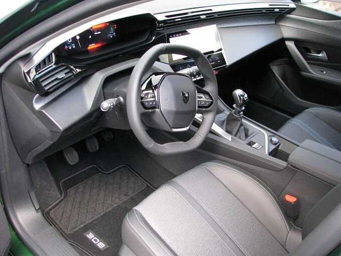 Peugeot 308 PureTech 130 1.2 Allure 