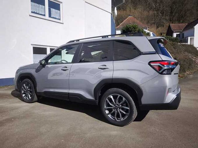 Subaru FORESTER i e-BOXER 2.0 AWD 