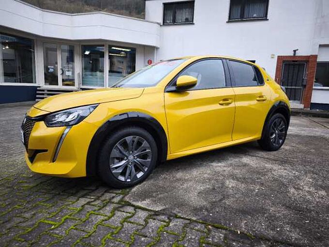 Peugeot 208-e Elektro 136 Allure Pack 208 -e