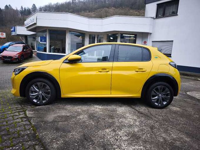 Peugeot 208-e Elektro 136 Allure Pack 208 -e