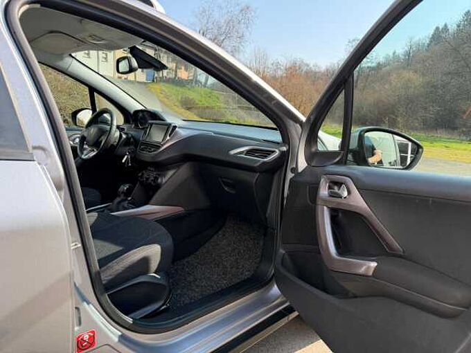 Peugeot 2008 VTi 1.2 Kombi 