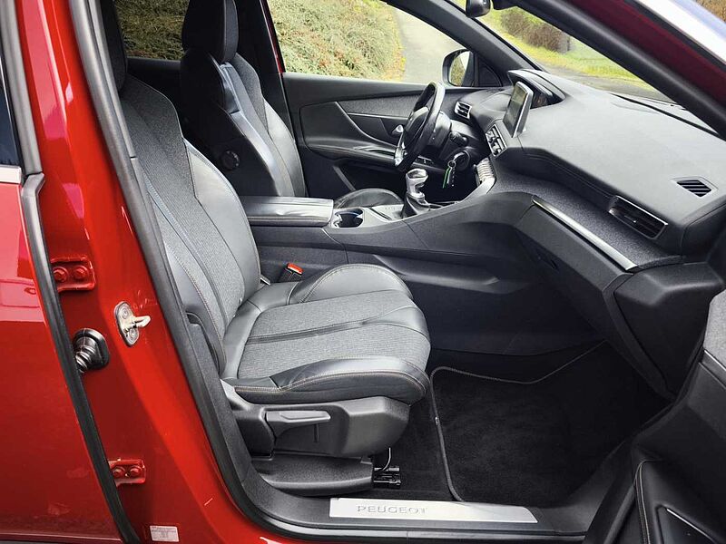 Peugeot 3008 BlueHDi ALLURE GT-LINE