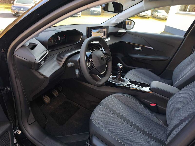 Peugeot 208 1.2 PureTech 100 ALLURE PT100