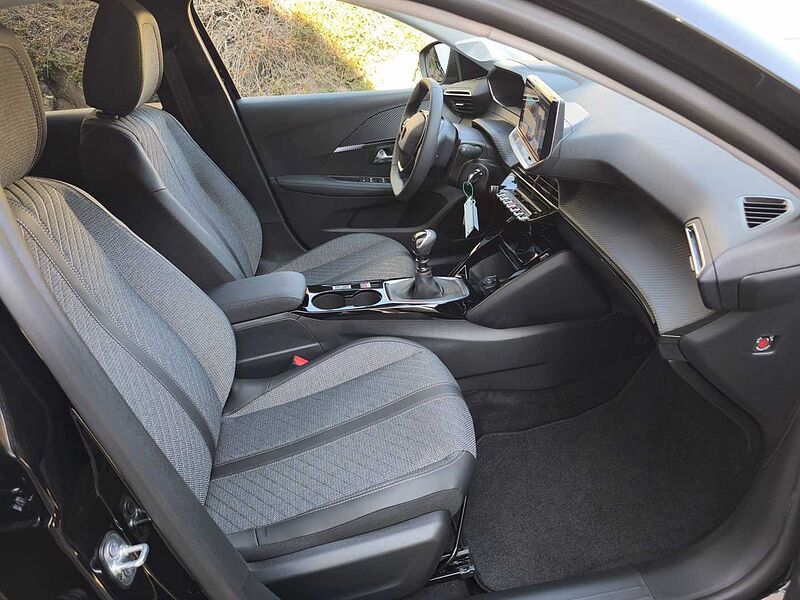 Peugeot 208 1.2 PureTech 100 ALLURE PT100