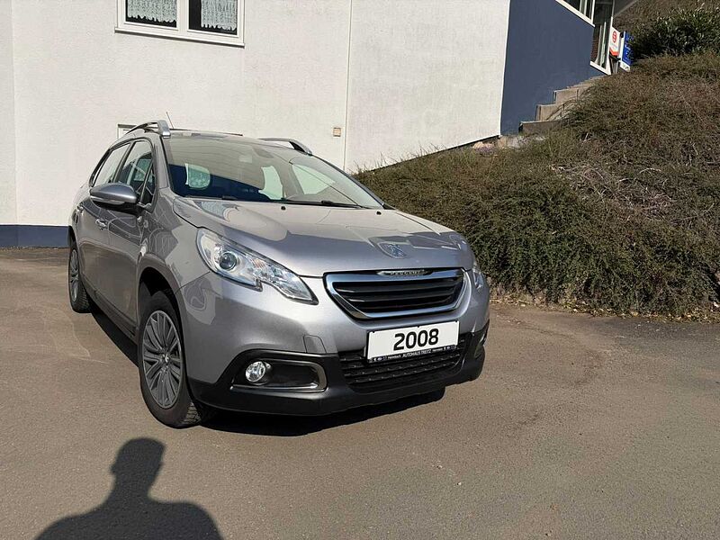 Peugeot 2008 VTi 1.2 Kombi