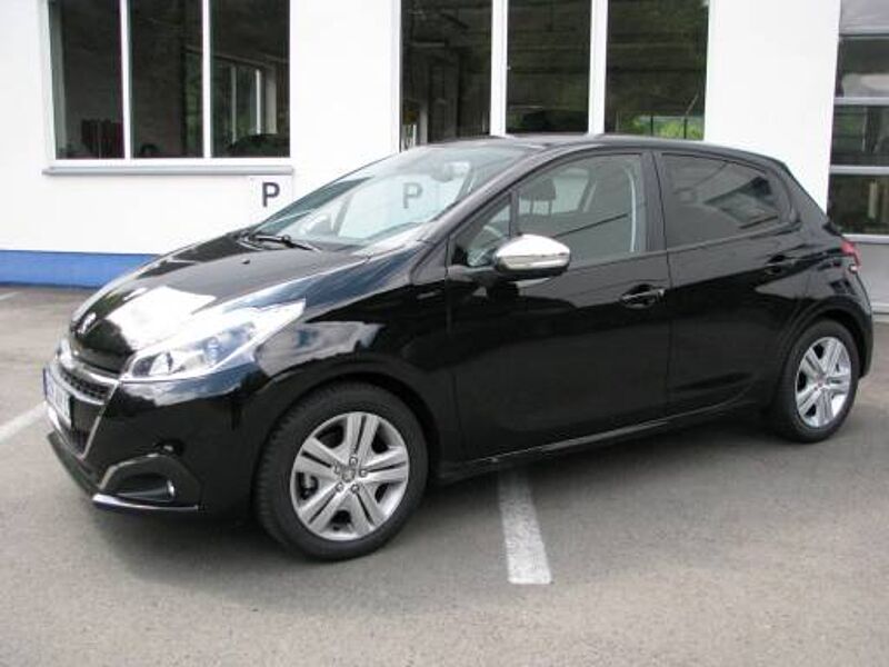 Peugeot 208 1,2 VTI 82 Signature